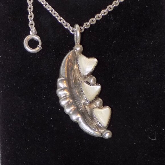 Robert Iule Zuni Sterling Silver Moonstone Hearts Pendant Necklace, Rare Design - Picture 1 of 8